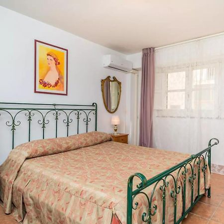 House Stephanotus Катания Екстериор снимка
